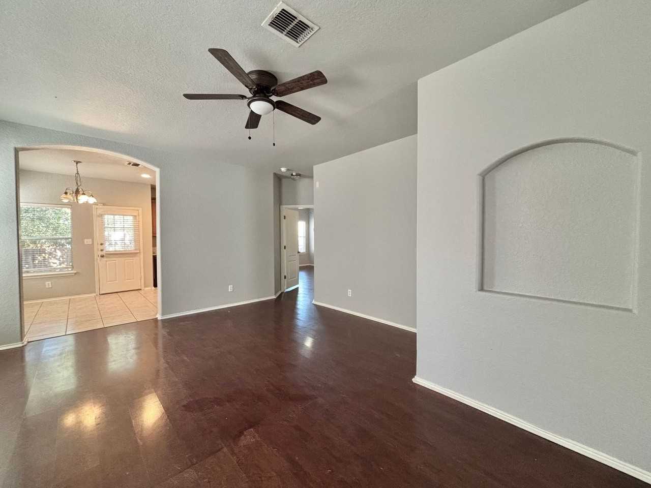 6631 Hartnet Flds - Photo 2 of 16