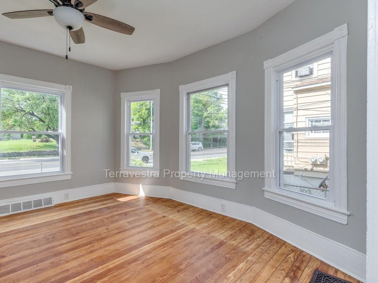 116 W Main St - Photo 3 of 19