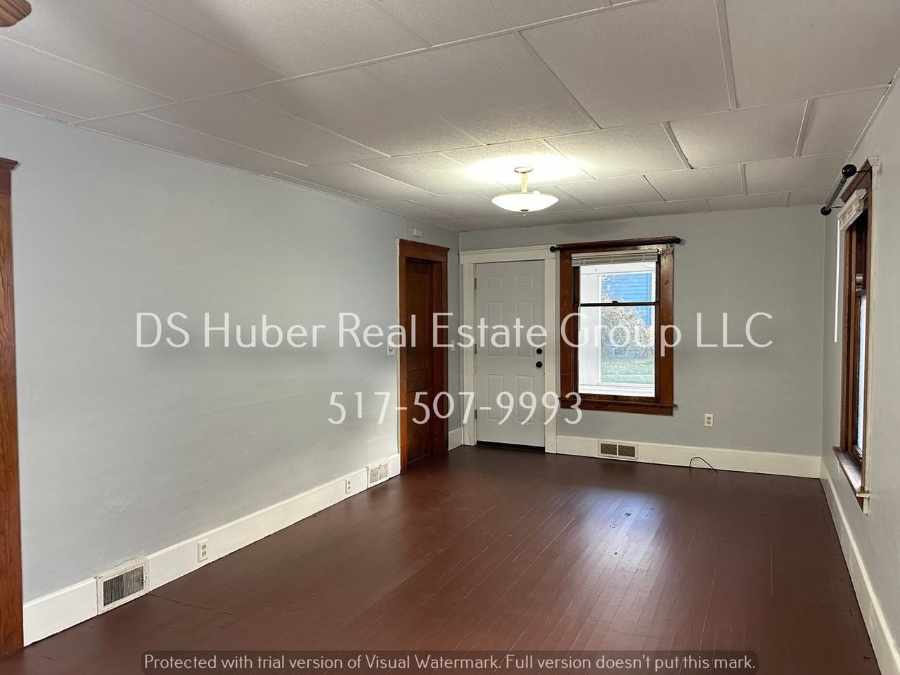 1415 Lansing Ave - Photo 2 of 17