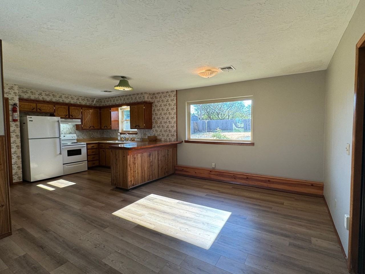 127 Bluestem St - Photo 4 of 19