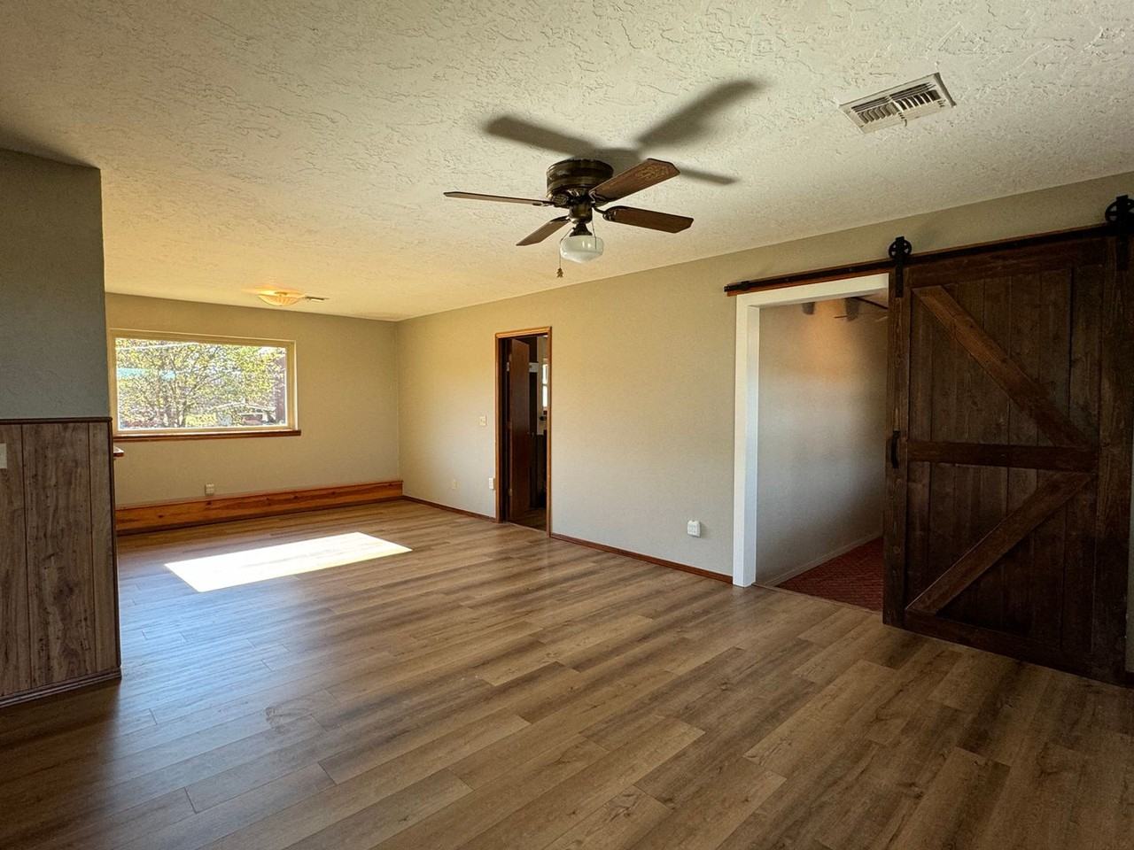 127 Bluestem St - Photo 6 of 19