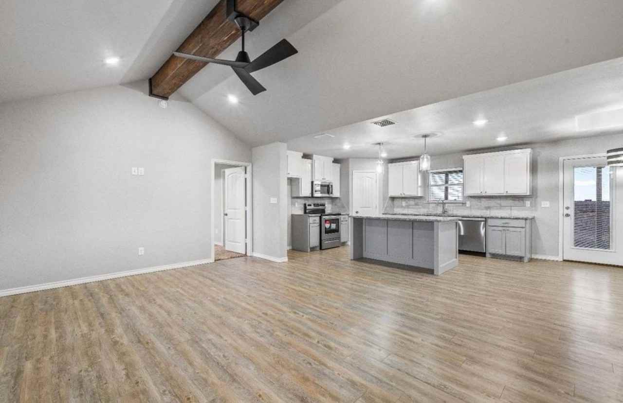 11719 11719 CR 6400 A - Photo 7 of 22