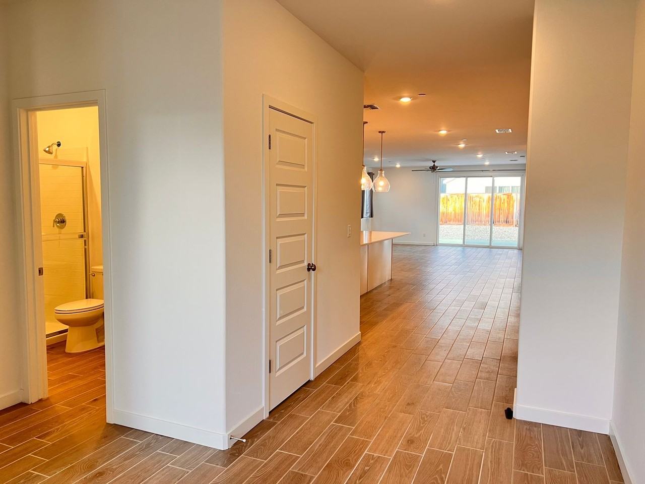 9408 Willow Terrace Dr - Photo 2 of 27