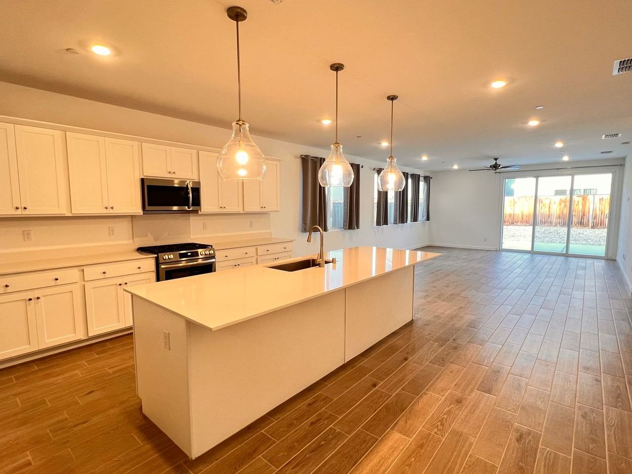 9408 Willow Terrace Dr - Photo 6 of 27