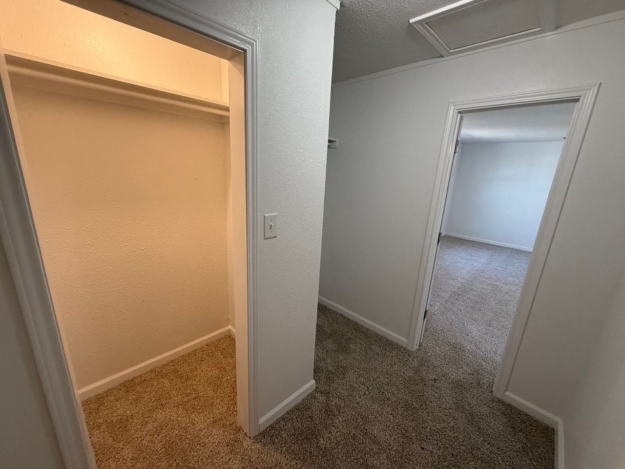 403 E 14th St - Photo 7 of 14