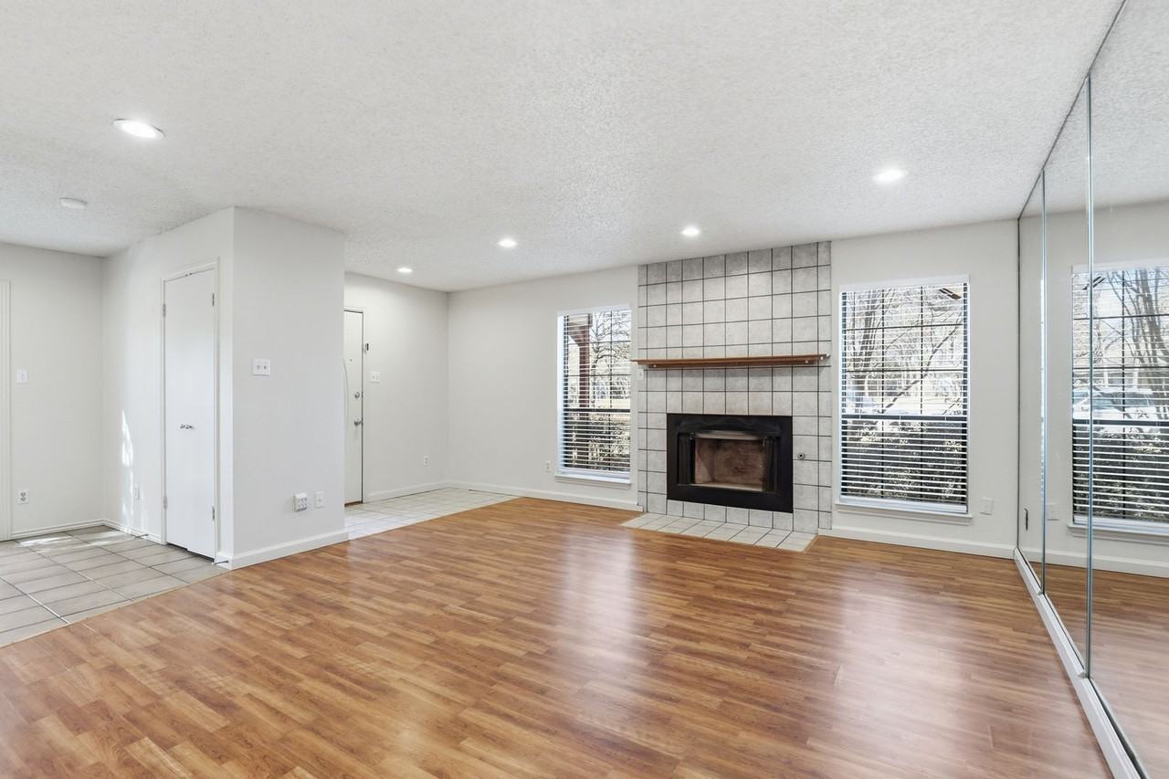 3114 Timber Ridge Pt - Photo 2 of 23