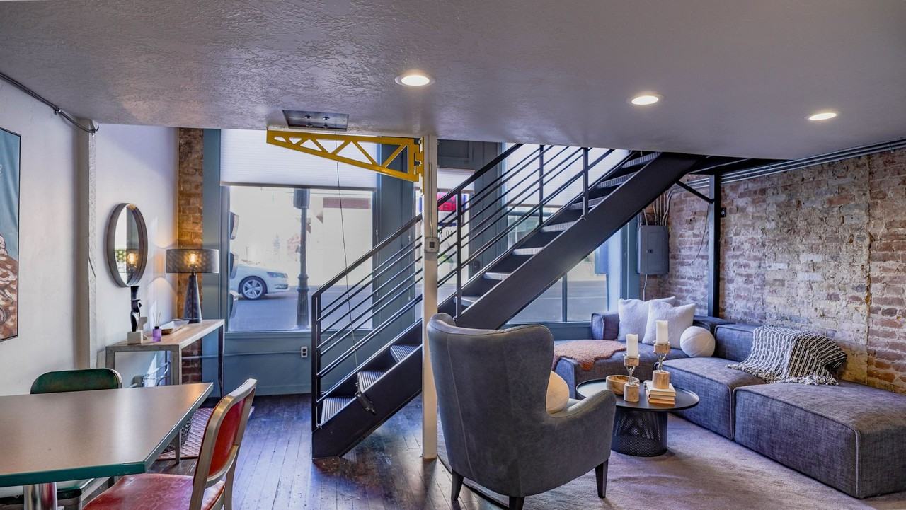 HVH-Freedom Lofts - Photo 6 of 25