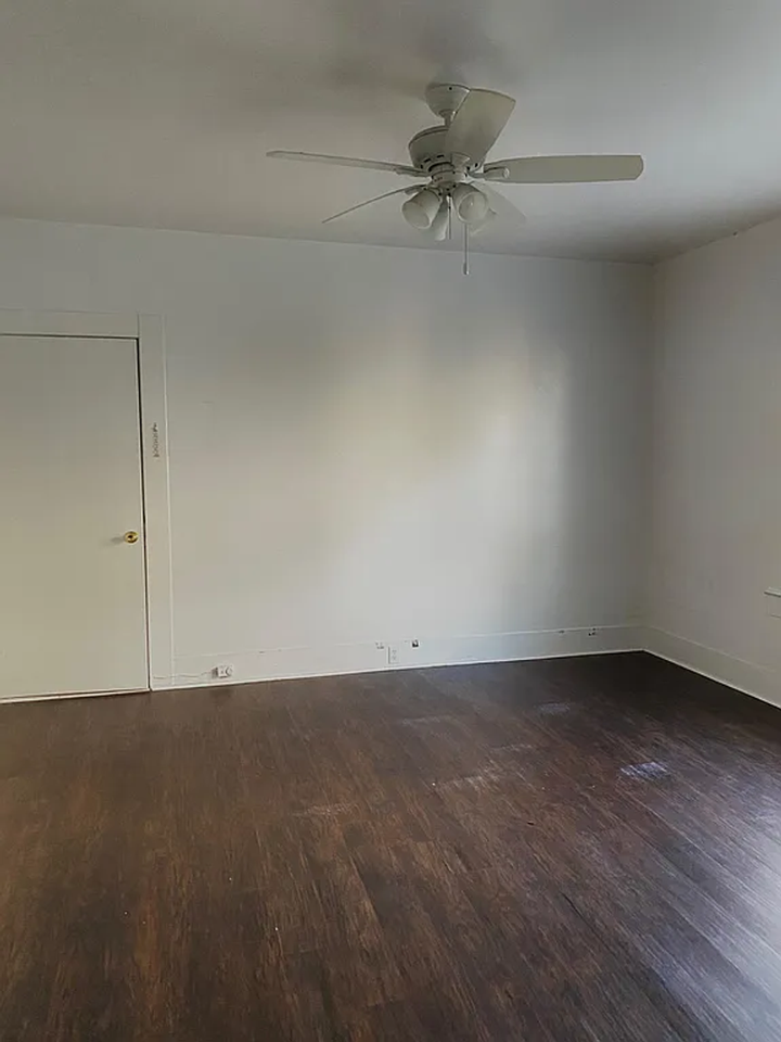 2550 Pierce St - Photo 4 of 6