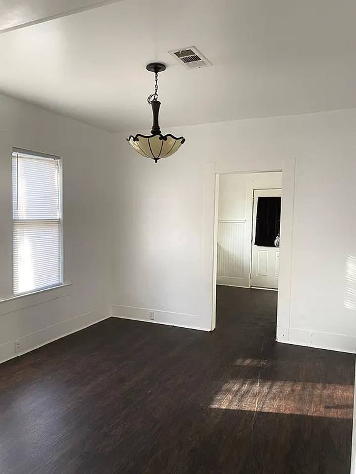 2550 Pierce St - Photo 5 of 6