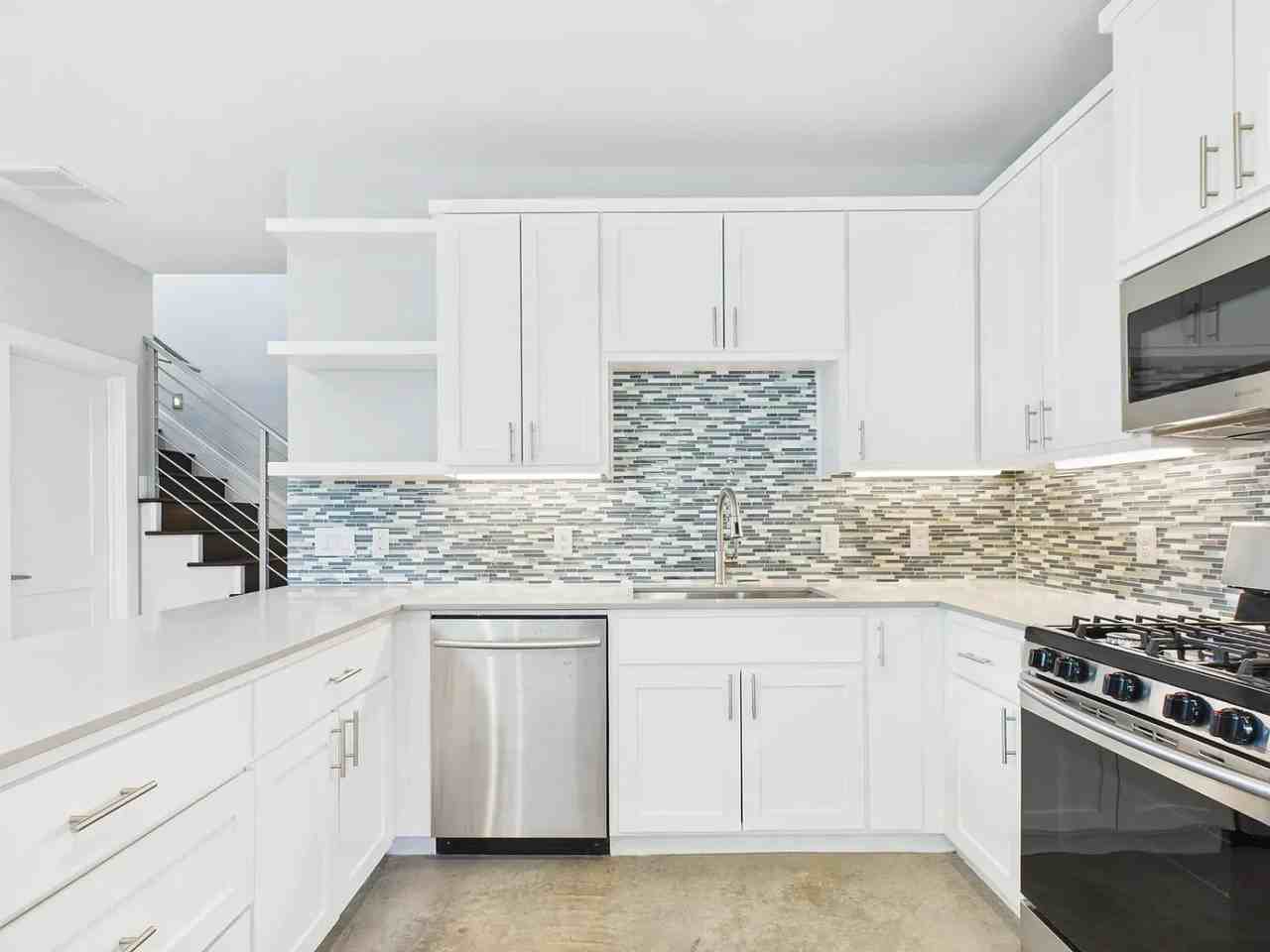 6703 Santos St #B - Photo 7 of 31