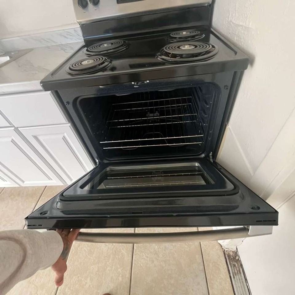 3910 Lora St - Photo 6 of 20