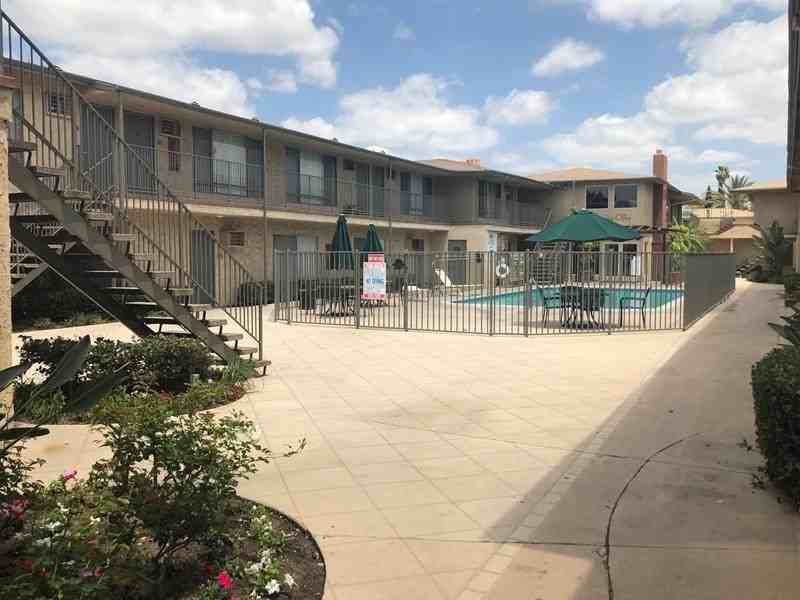 Rosemead Place - Photo 5 of 27