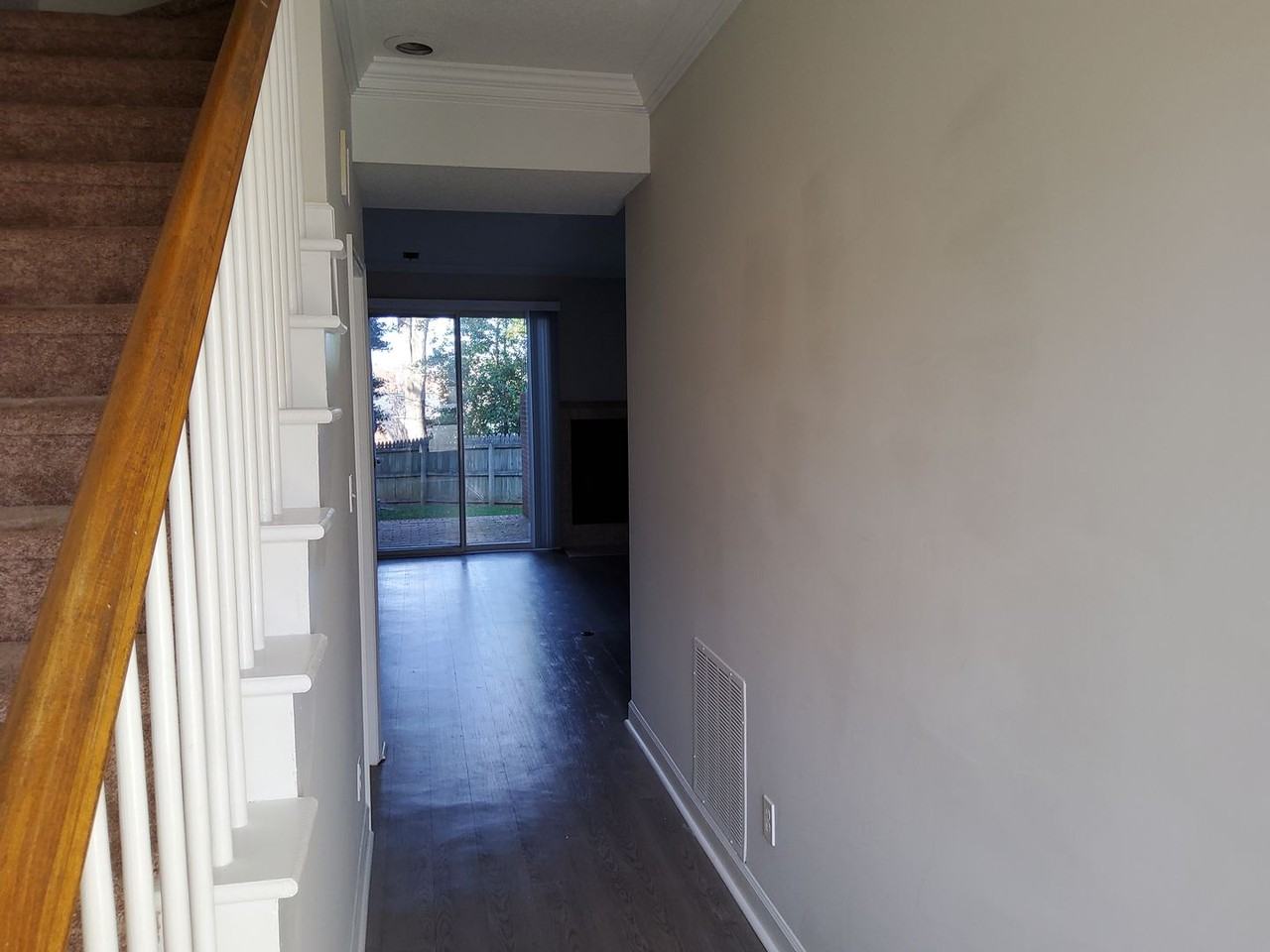 207 Forest View Ct - Photo 7 of 18