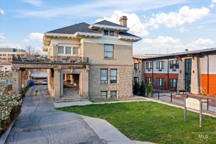 Eoff House - Photo 1 of 1