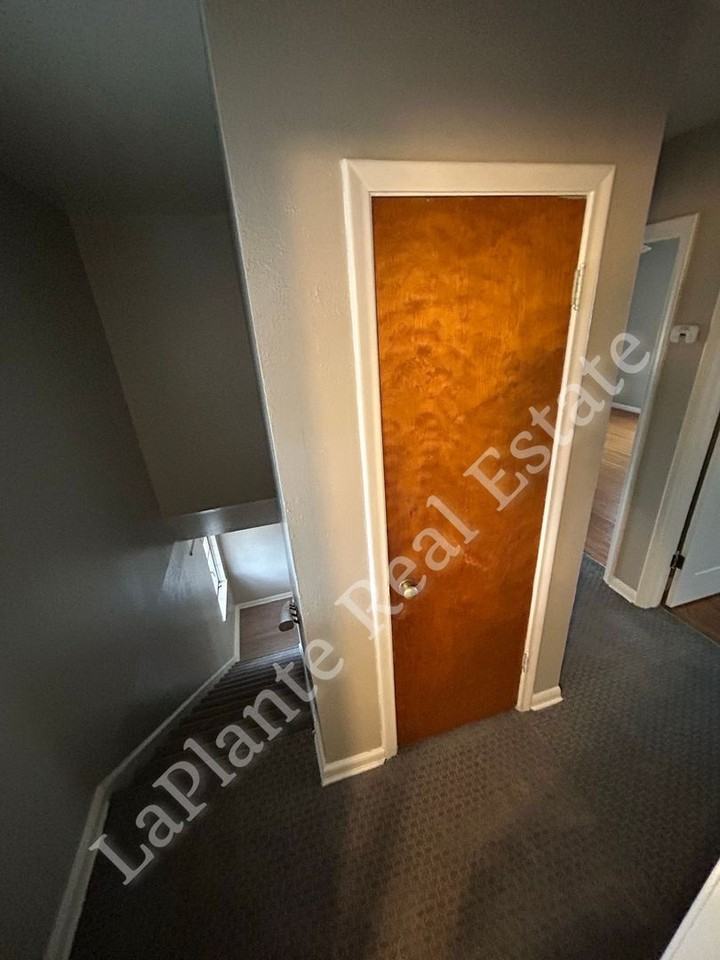 1421 N Ravine Pkwy - Photo 7 of 15