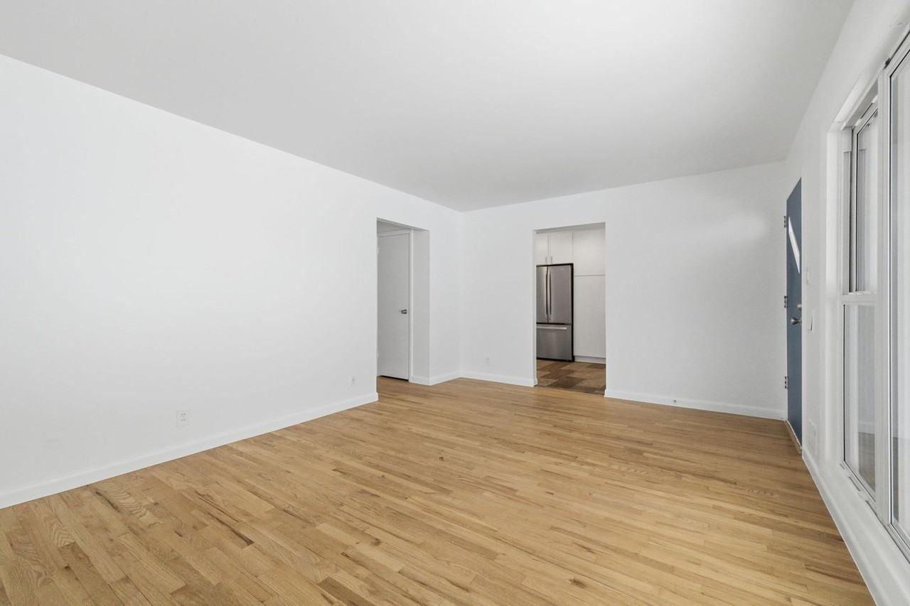 7092 Kalamath St - Photo 7 of 28