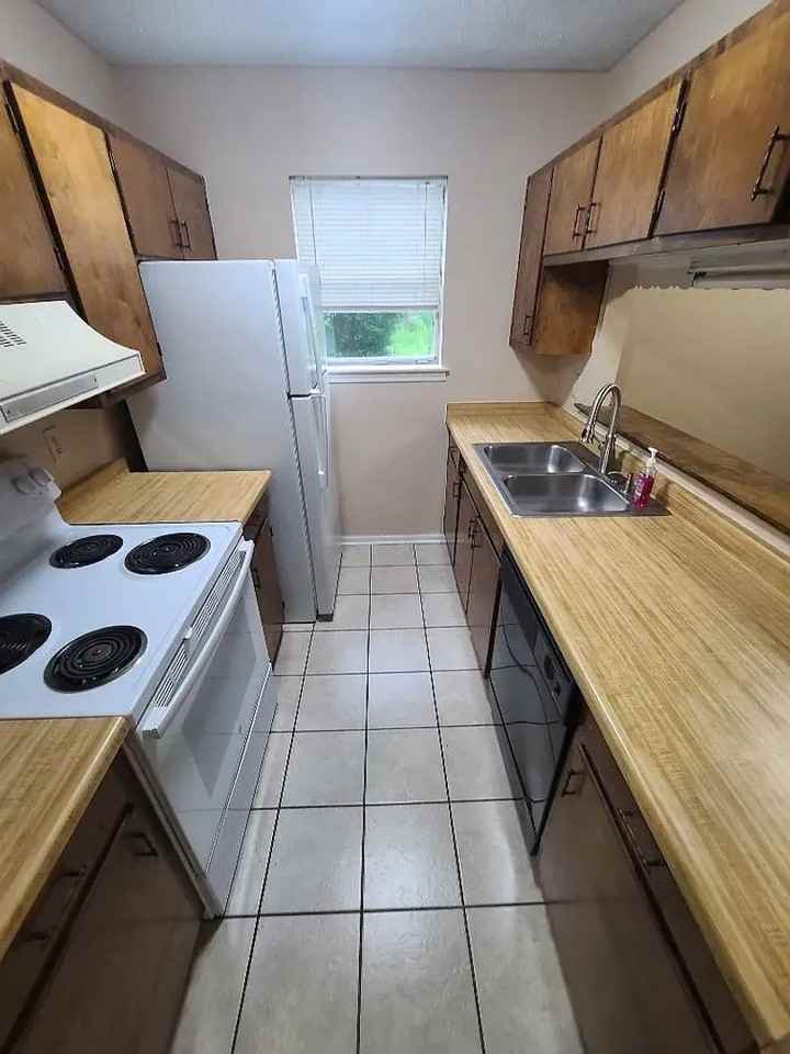 129A Springwoods Lake Pt - Photo 2 of 7