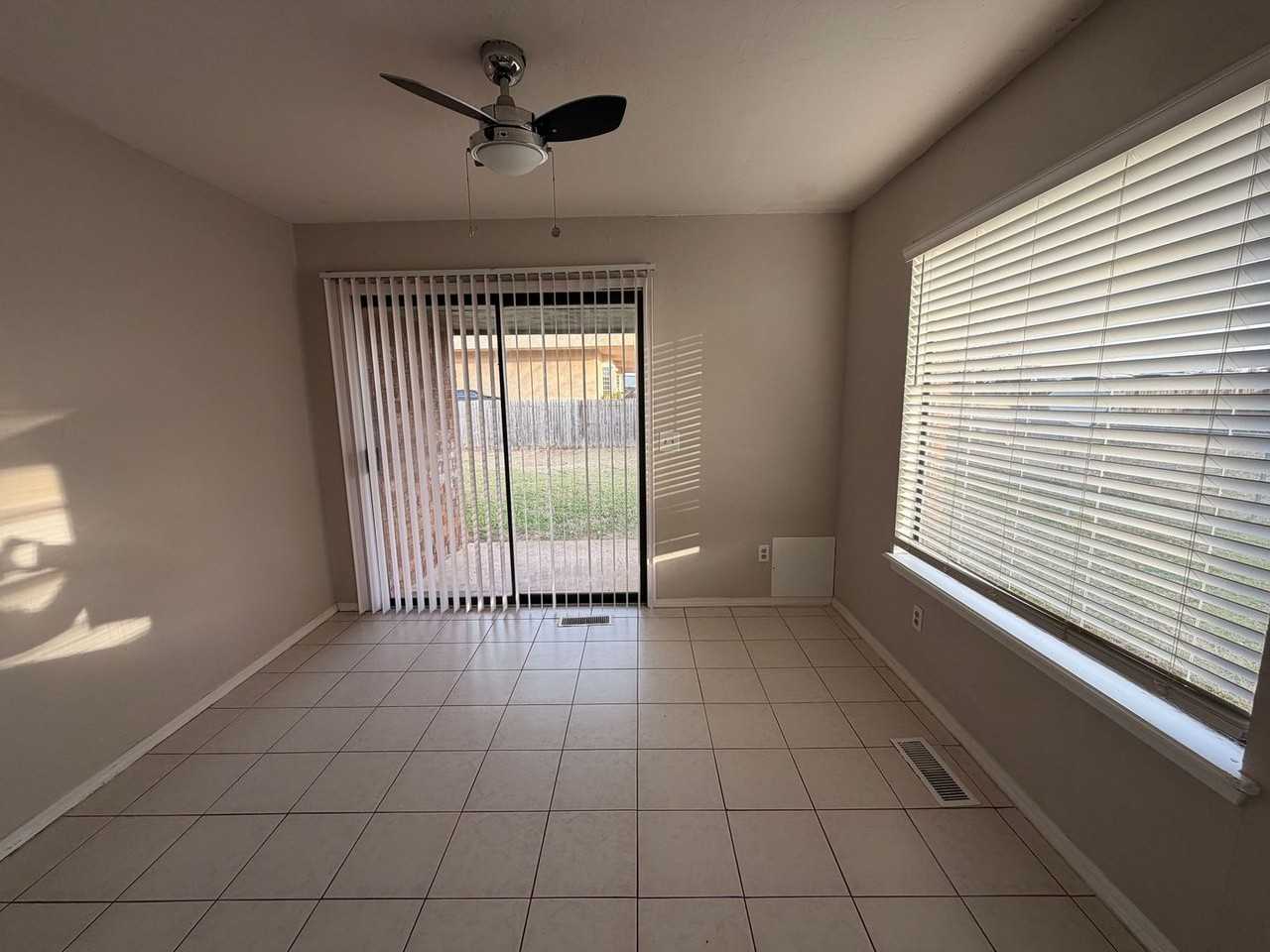 1107 Piedmont Rd N #E - Photo 3 of 23