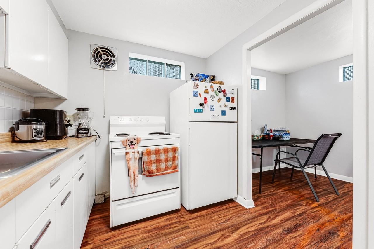 Pine Ridge Apartments - Photo 5 of 12