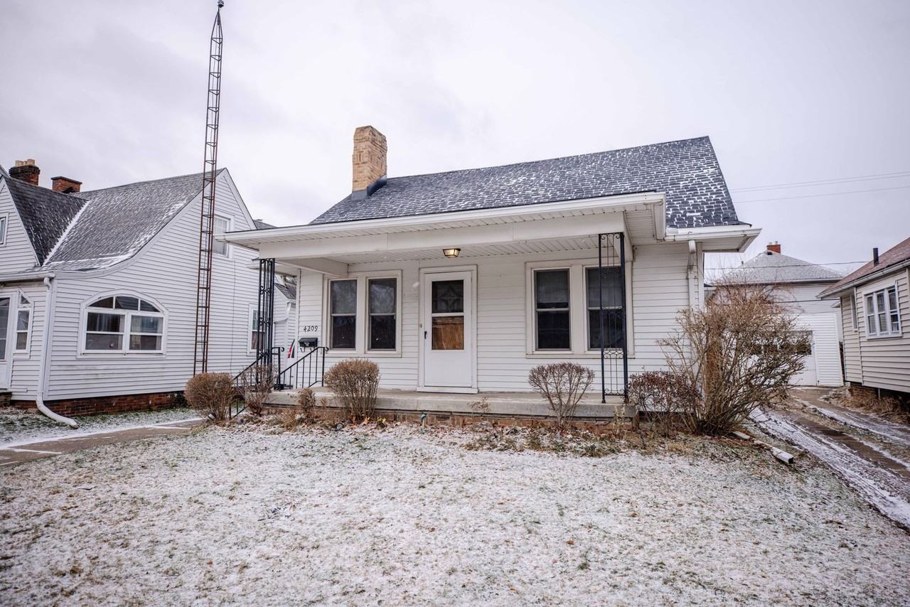 4209 Parrakeet Ave - Photo 2 of 31