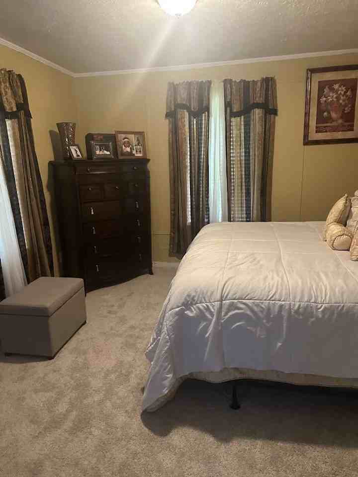 5825 Grantham St - Photo 7 of 7