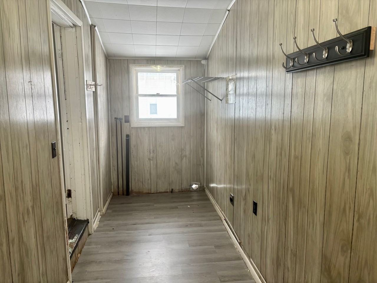 204 E Central Ave - Photo 2 of 13