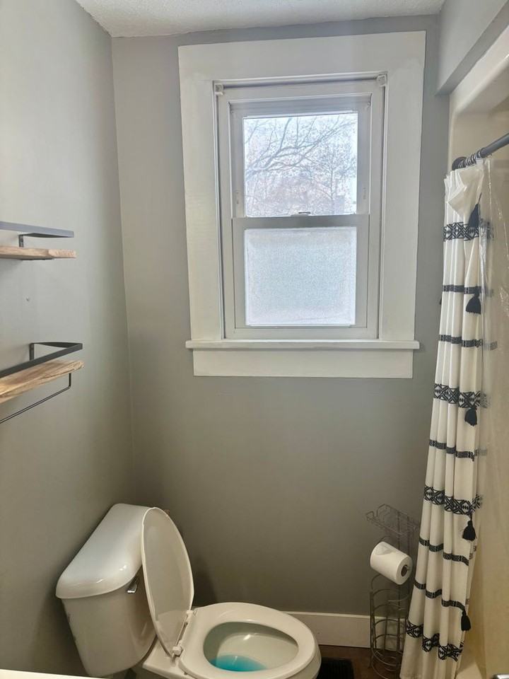 204 E Central Ave - Photo 7 of 13