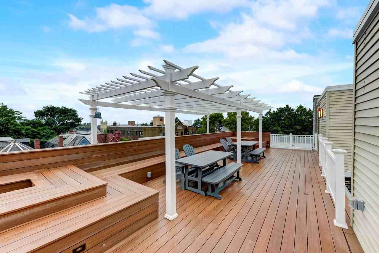 Chester Plaza - Photo 2 of 17