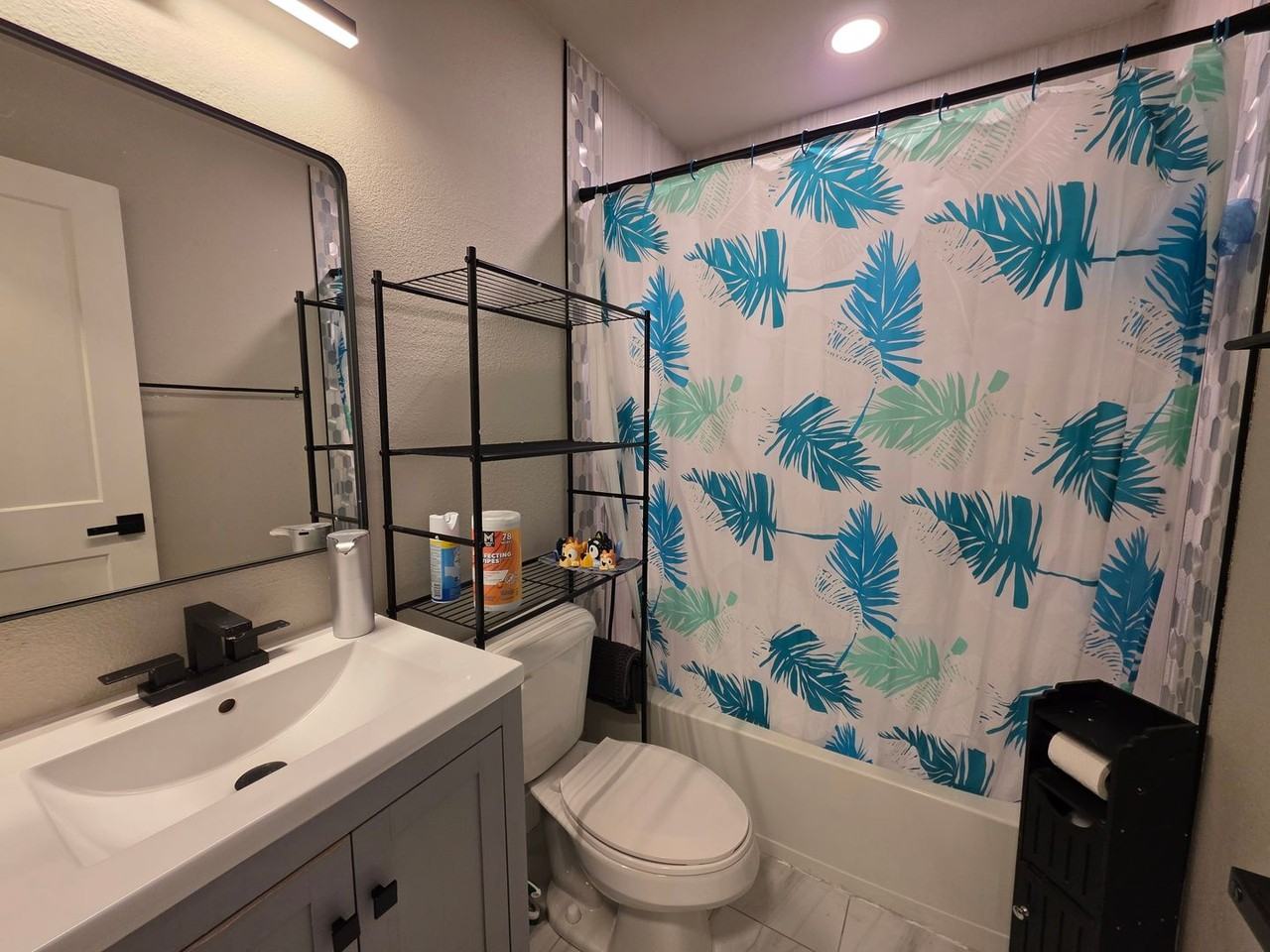 2414 Carmel Dr - Photo 7 of 23