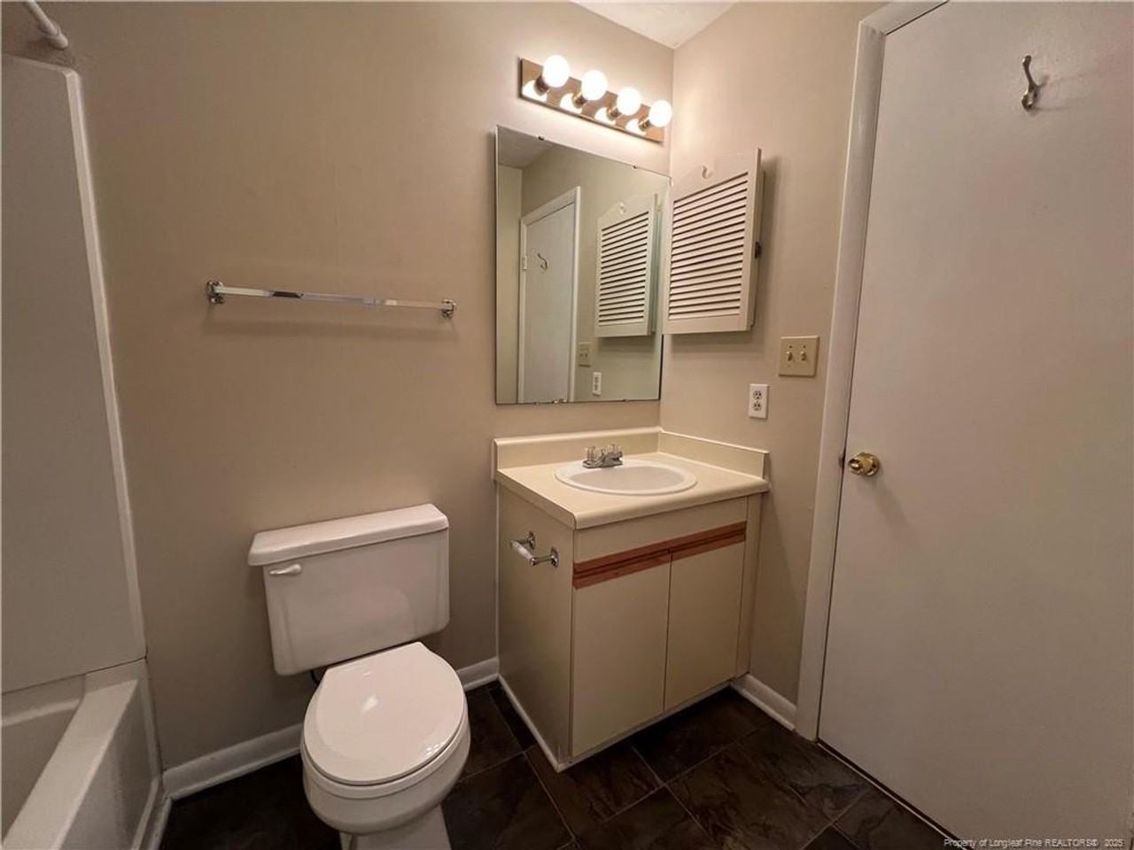 663 Bartons Landing Pl #14 - Photo 5 of 20