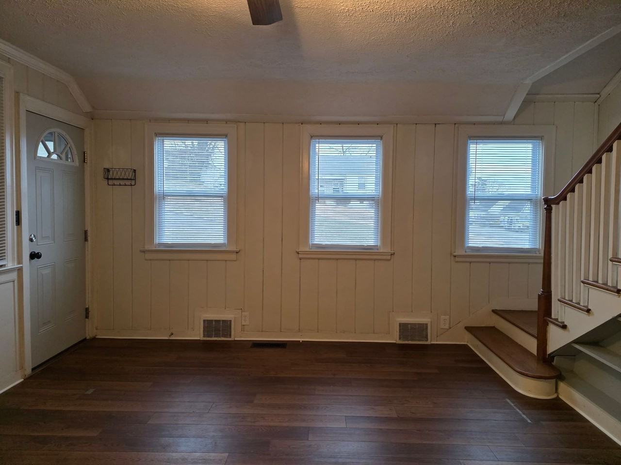 116 6th Ave - Photo 7 of 50