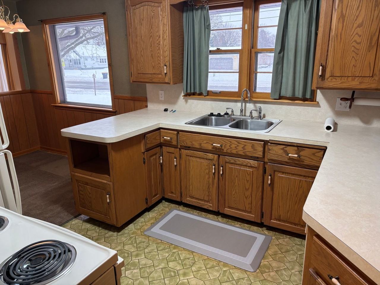 3833 Canal Ave Sw - Photo 5 of 22