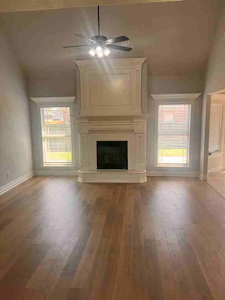 711 Saddlehorn Dr - Photo 4 of 16