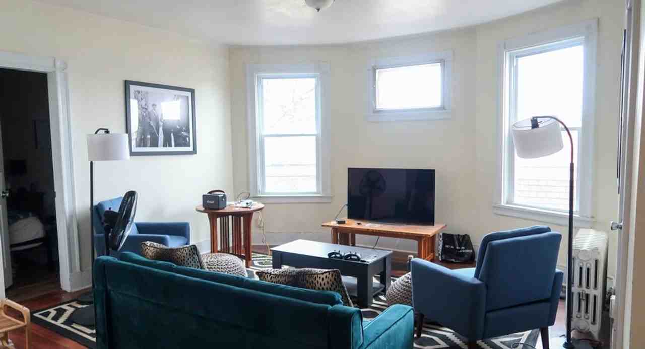 31 Parker Hill Ave - Photo 2 of 11