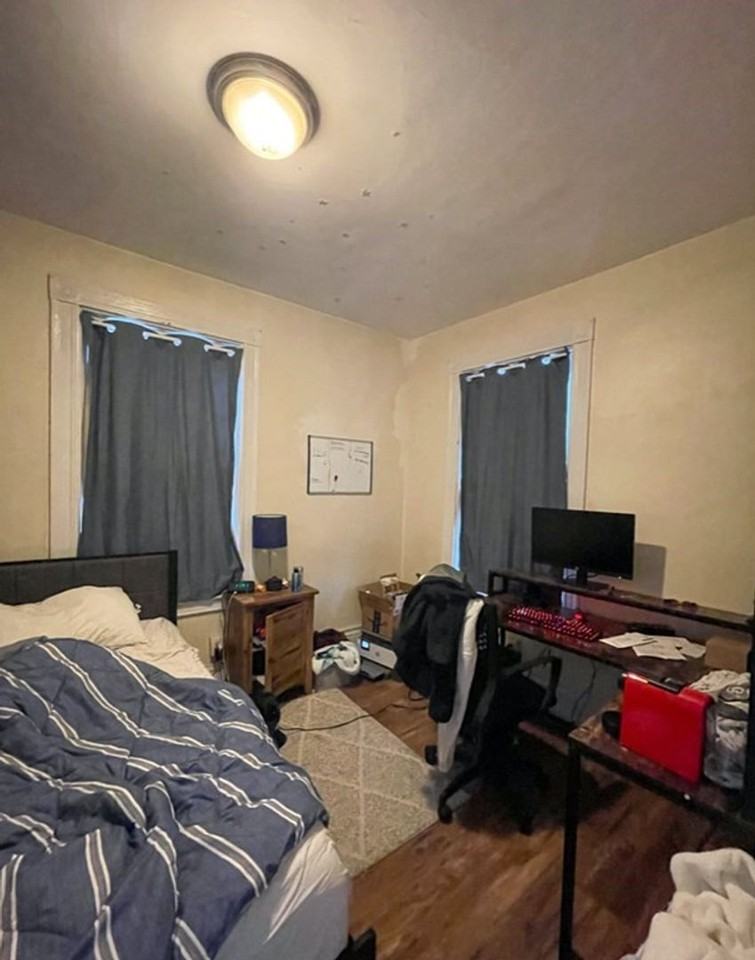 31 Parker Hill Ave - Photo 7 of 11