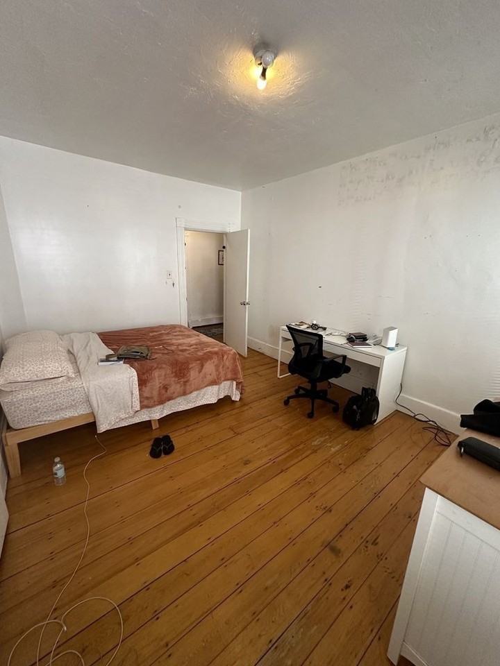 48 Fisher Ave - Photo 6 of 9