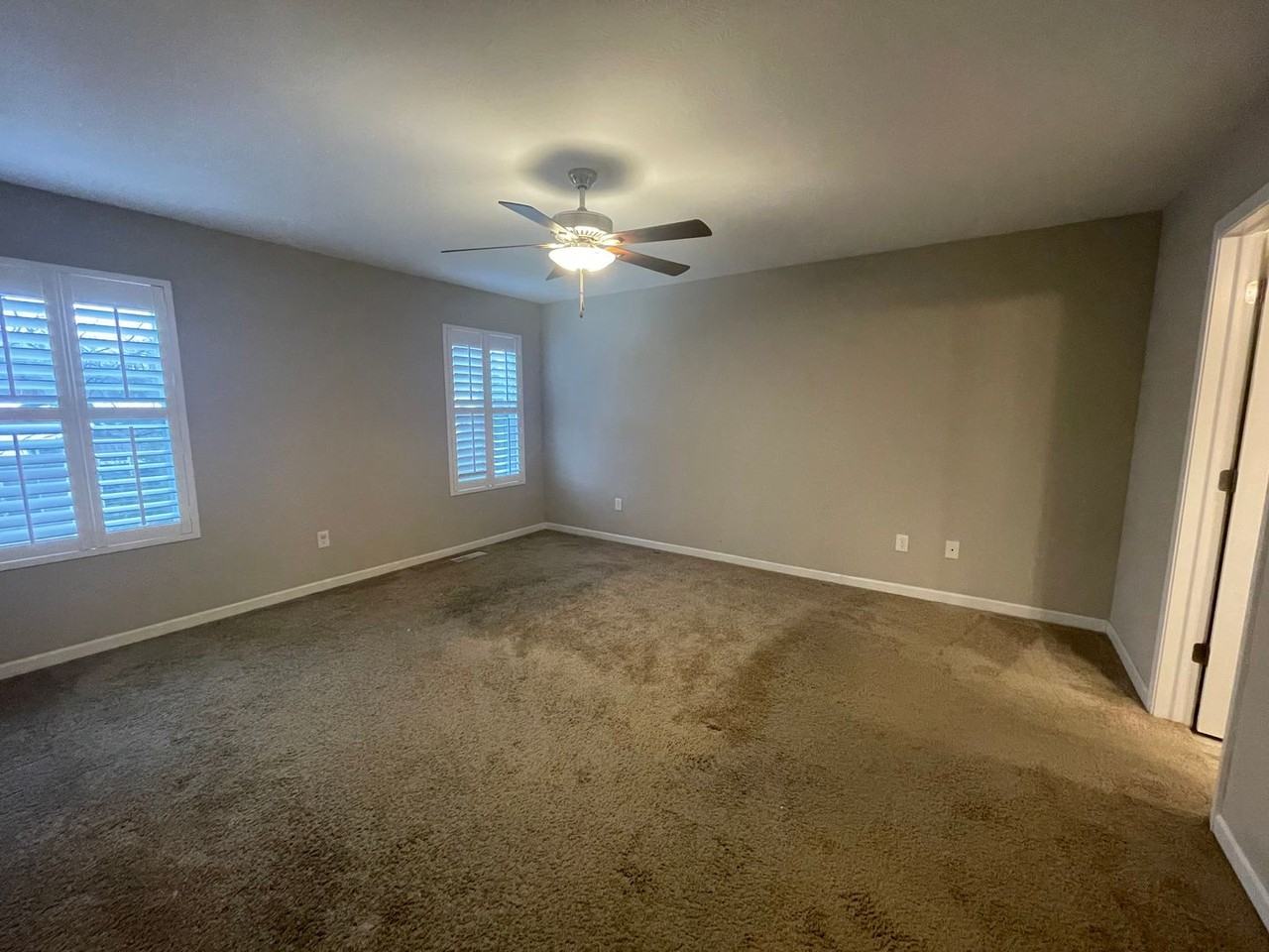 10950 Poplar Bluff Ct - Photo 3 of 15