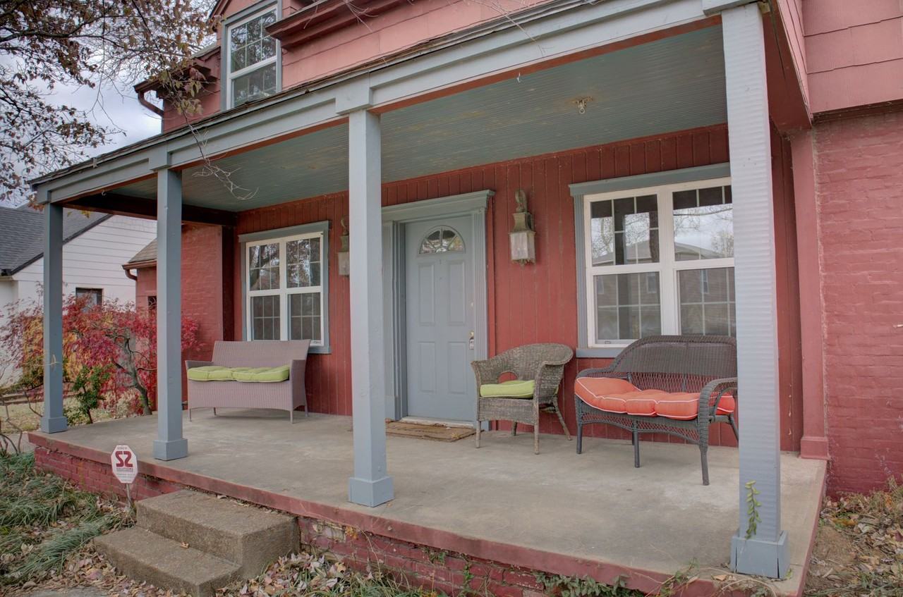 2667 S Boston Pl - Photo 4 of 50