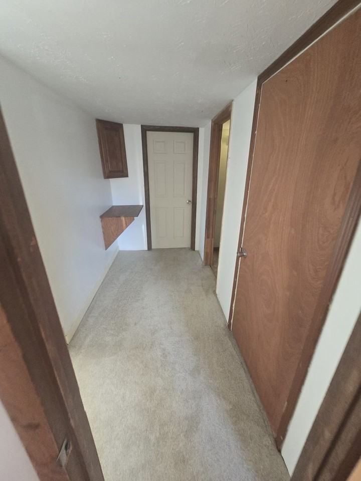 11 Watertown Rd - Photo 4 of 8