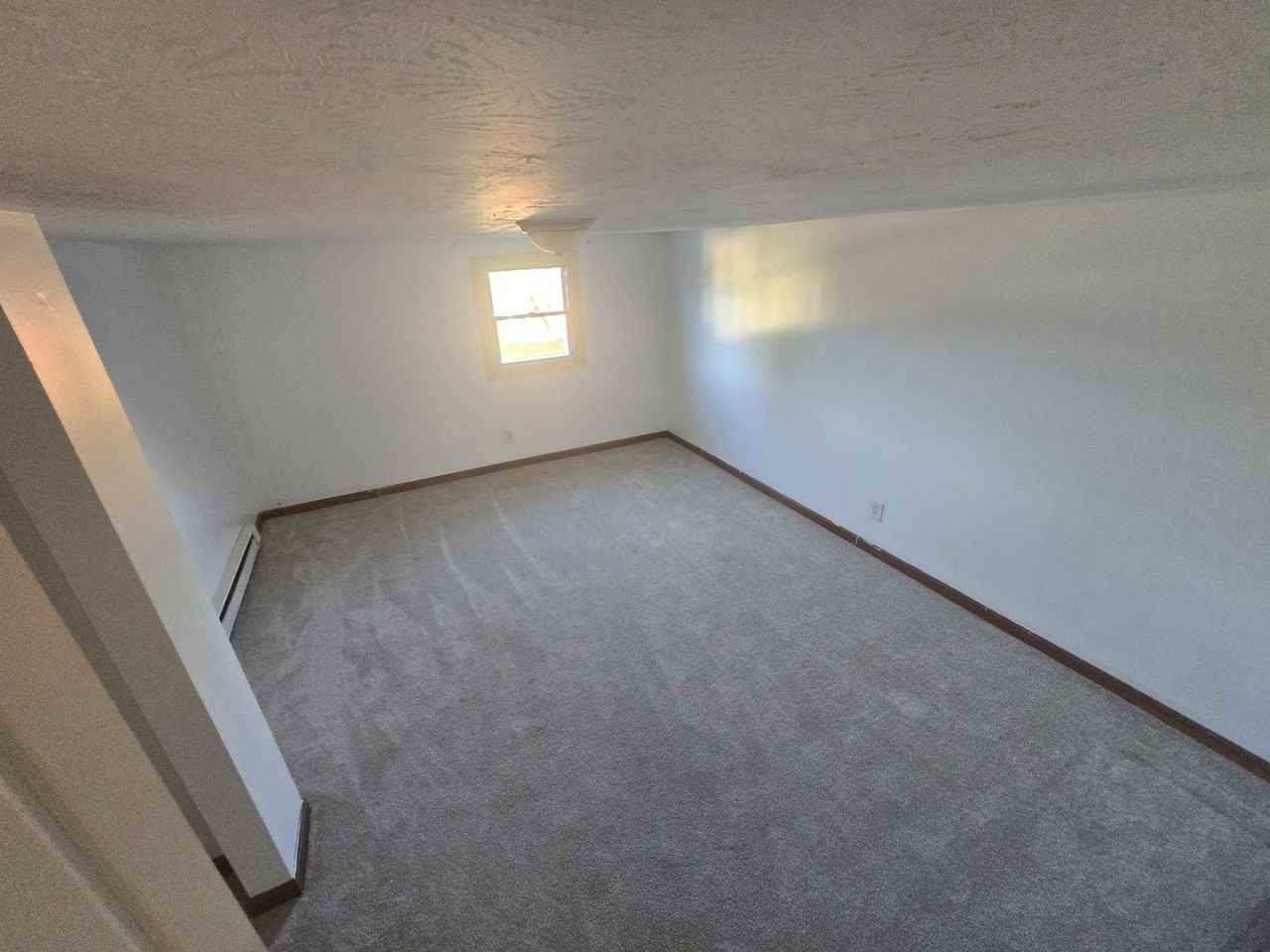 11 Watertown Rd - Photo 5 of 8