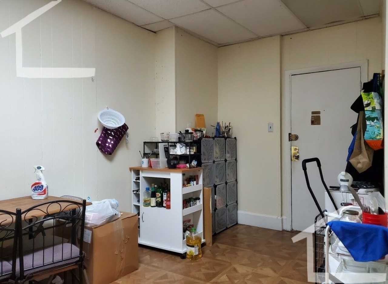 13 Aberdeen St - Photo 2 of 7