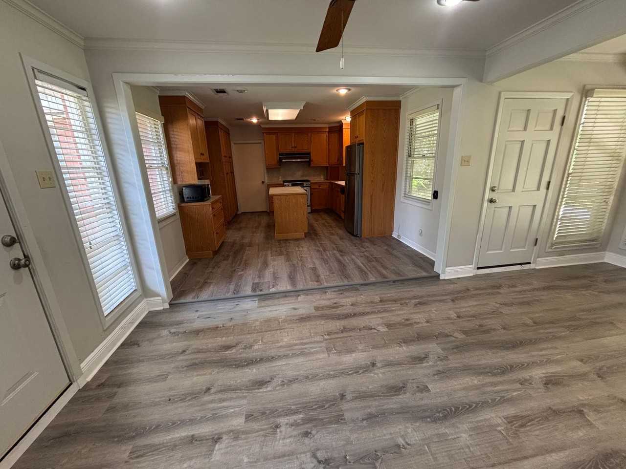 9834 Cal Rd - Photo 3 of 15