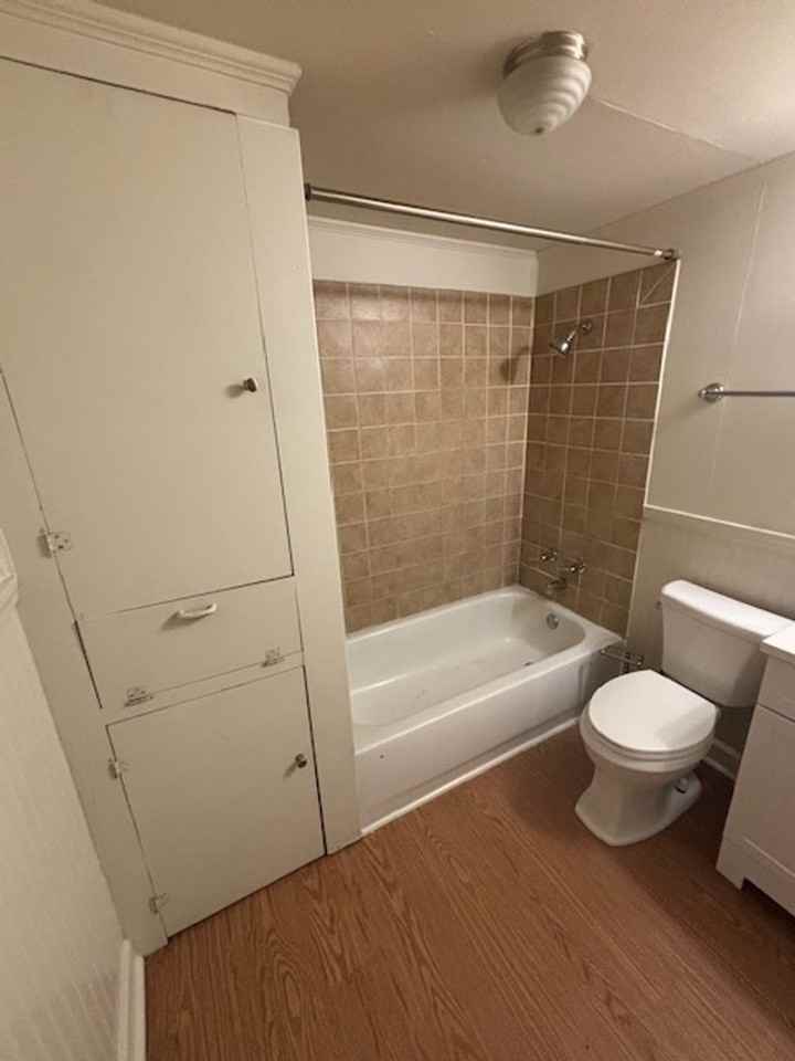 11917 N Harrells Ferry Rd - Photo 6 of 8