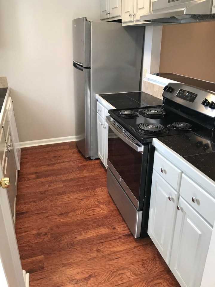 4376 Stumberg Ln - Photo 3 of 8