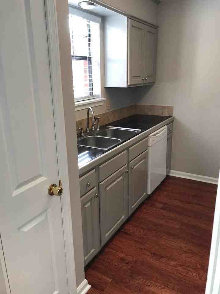 4376 Stumberg Ln - Photo 4 of 8