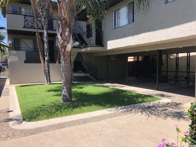 2275 PINE AVE, LLC - Photo 3 of 22