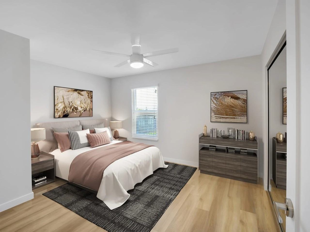 4006 Emerald St - Photo 4 of 10