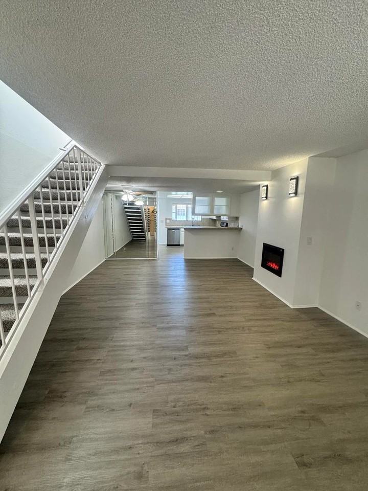 2715 Abbot Kinney - Photo 3 of 50