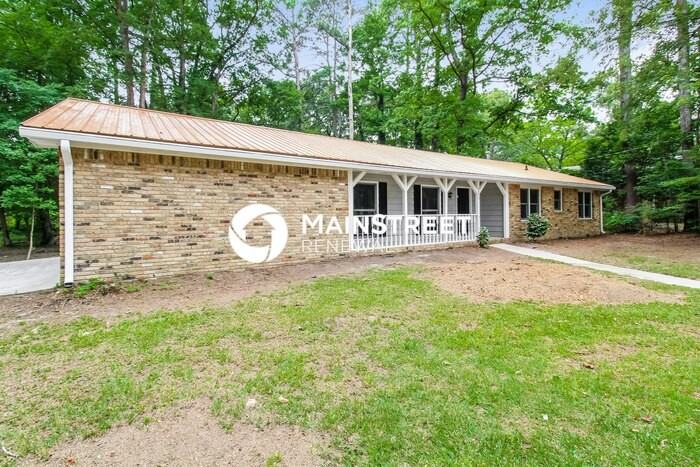 2673 Greenvalley Ct - Photo 2 of 27