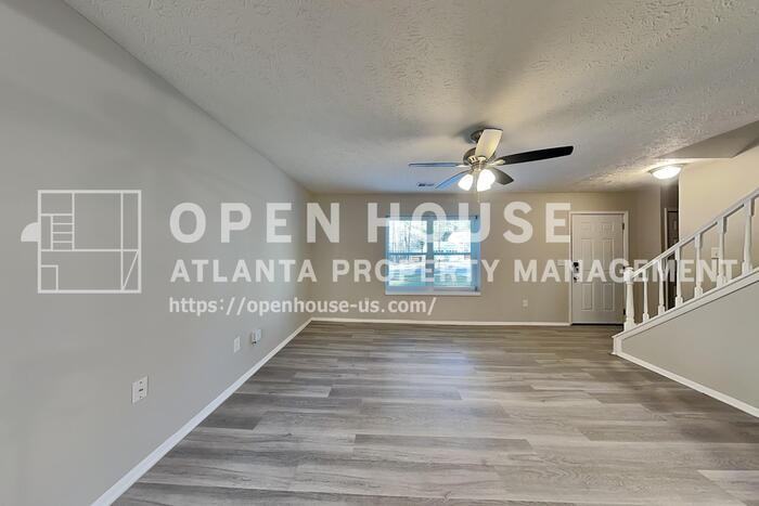 455 Sheringham Ct - Photo 6 of 20